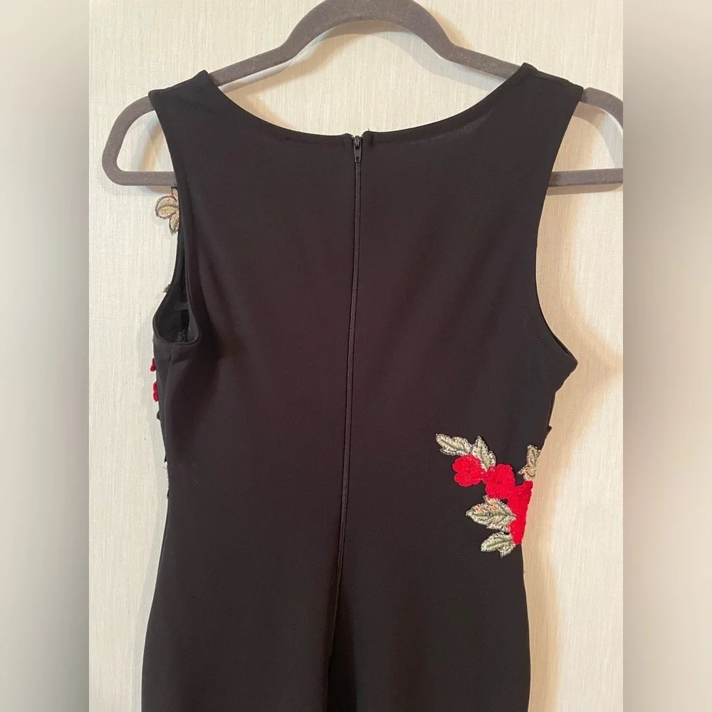 Windsor Black Floral Embroidered Classic Elegant Mermaid Prom Formal Dress Small - Picture 6 of 8